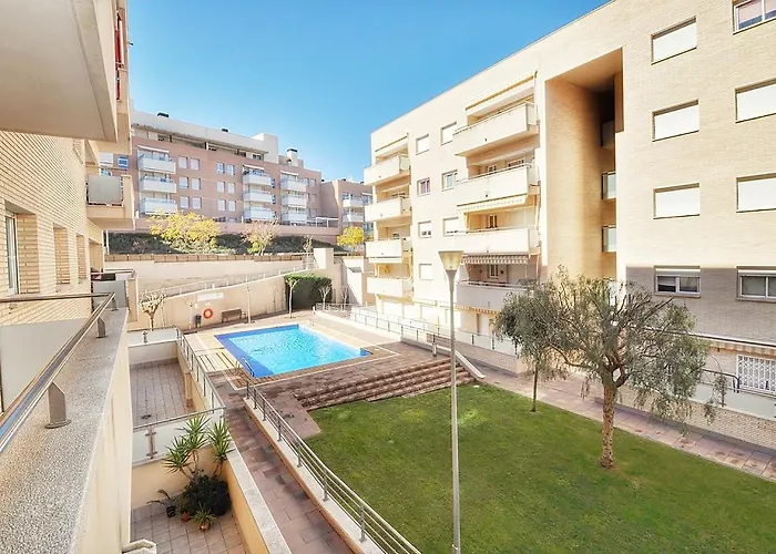 Adia 滨海略雷特